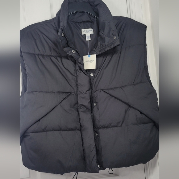 Arizona Womens Puffer Vests Juniors Medium Black - Picture 4 of 8